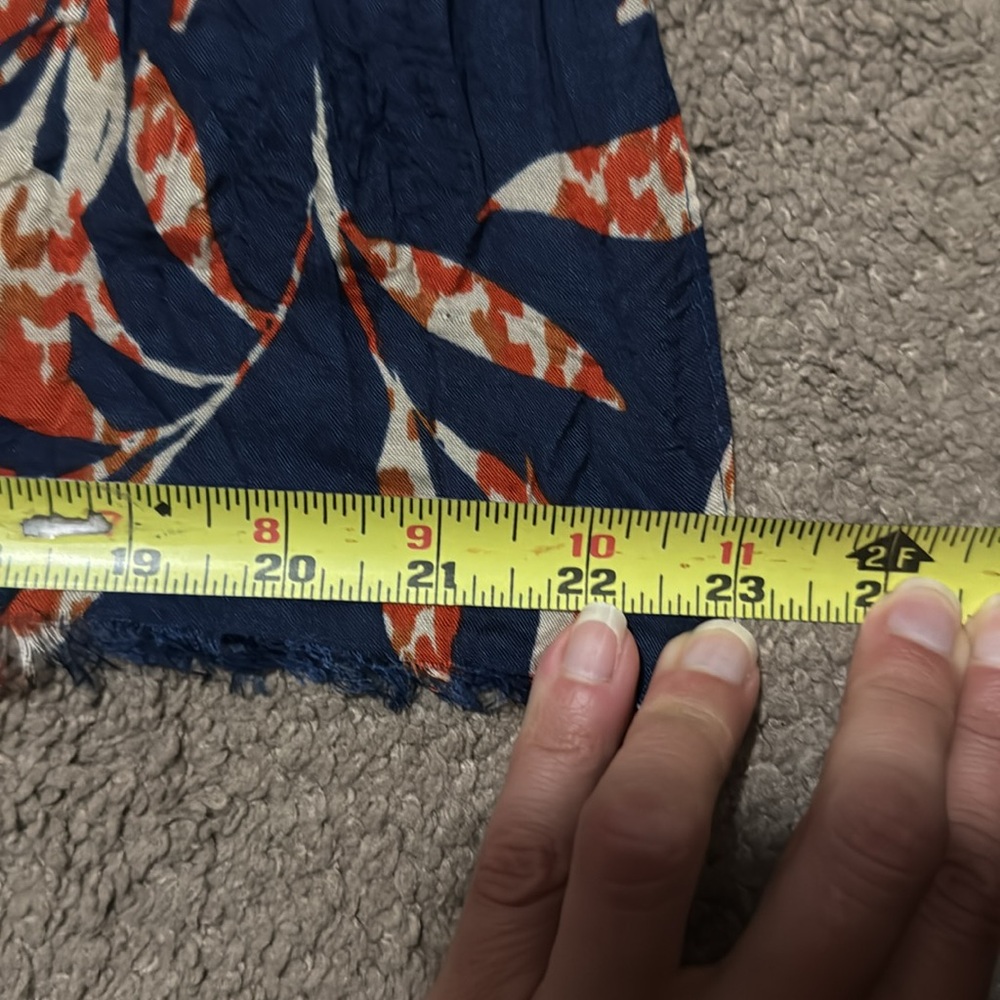 NWT-Banana Republic Scarf-Manray Hotel-Red/Navy-Polyester-Crinkle-Raw Edge - Picture 13 of 13